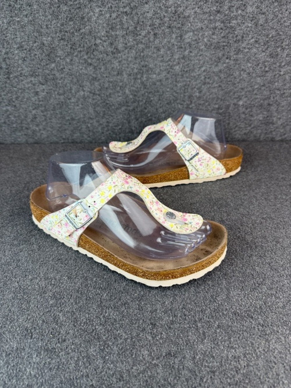 Birkenstock Gizeh Vegan Sandals Size 39|US8L 7 White Floral Flower‎